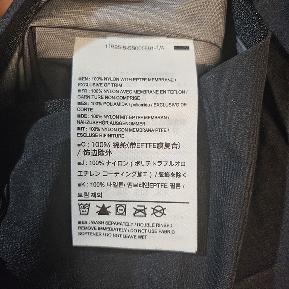 Arcteryx Women’s Imber Gore Tex Coat - Picture 11 of 11